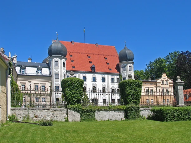 Schloss Maxlrain