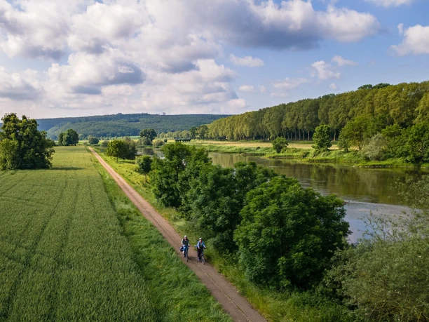 Weser-Radweg bei Grohnde