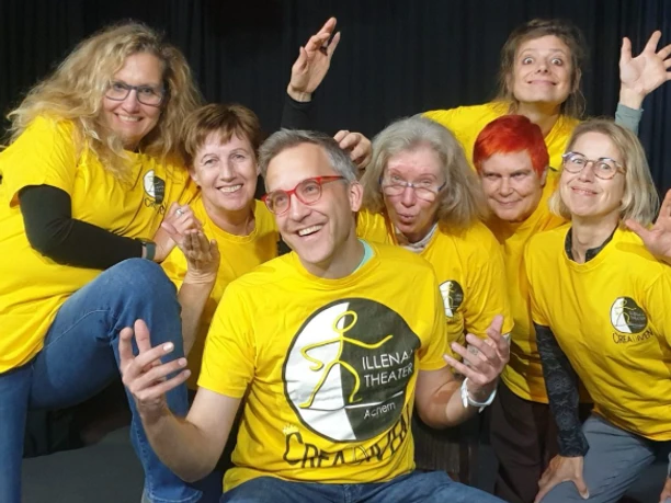 Plakat der CreaDiven vom Illenau Theater