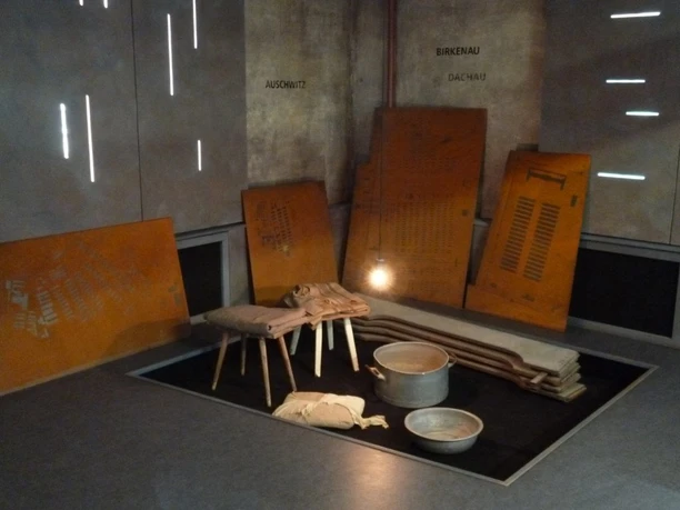 Ein Ausstellungsraum der Gedenkstätte