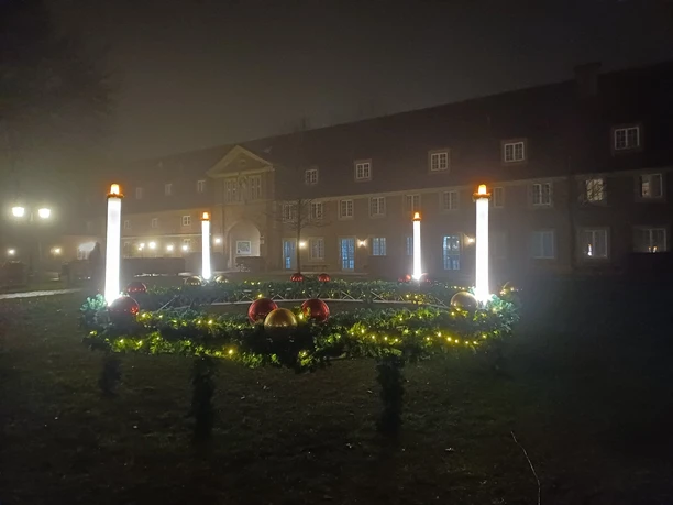 Adventliches Klosterdorf .jpg