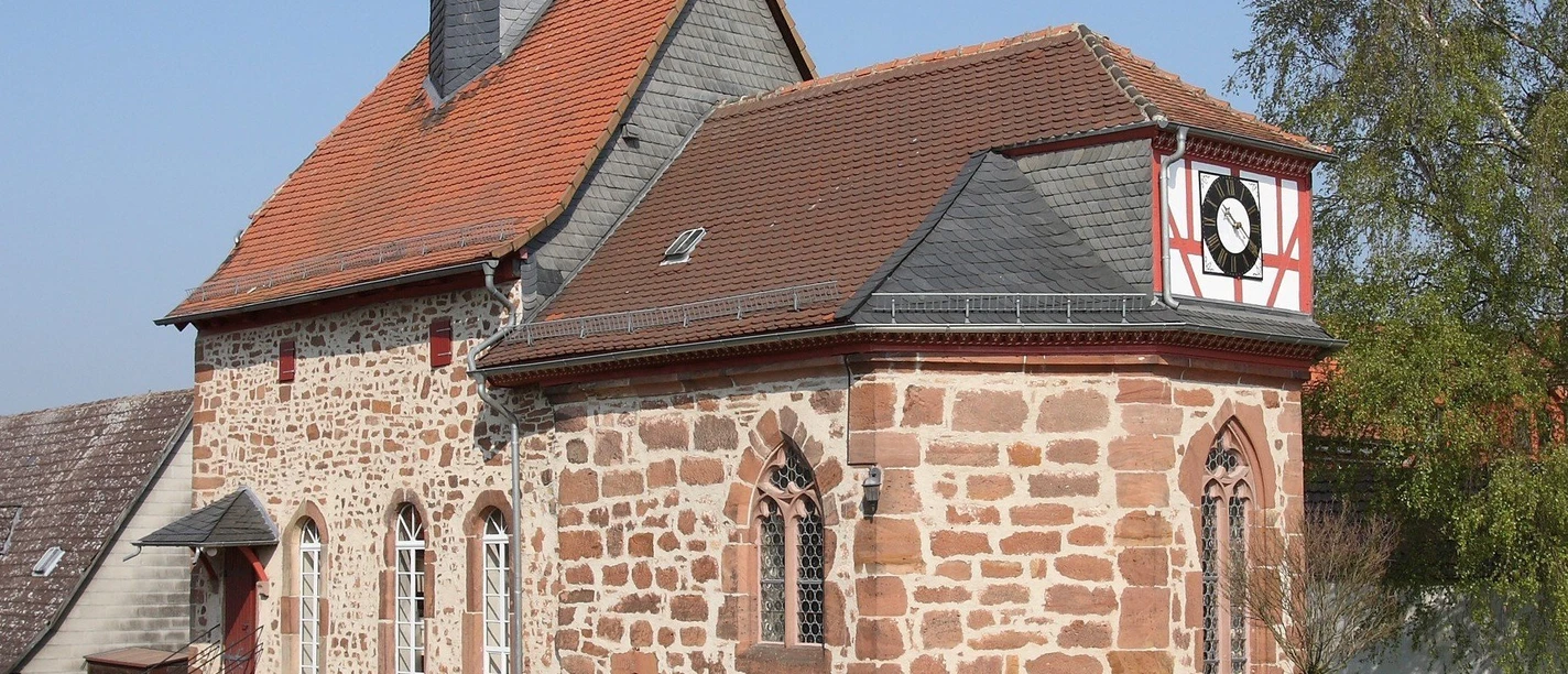 Kirche und Kirchhof Rommershausen - Ev. Kirche Rommershausen