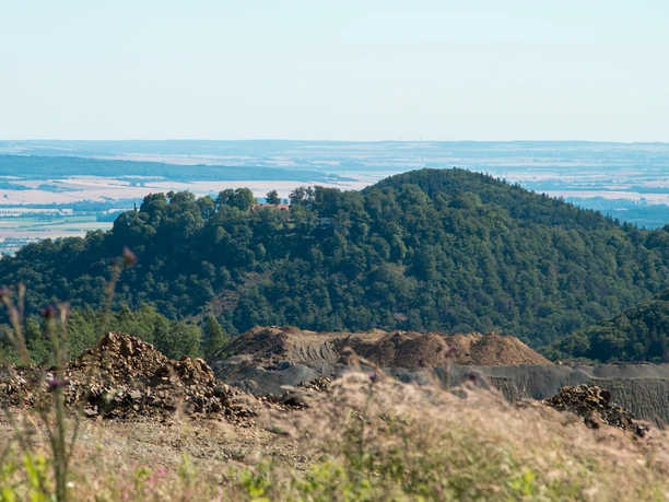 blickvomgabbrosteinbruchzumburgberg4