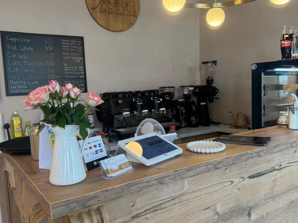 Achivus First Class Coffee