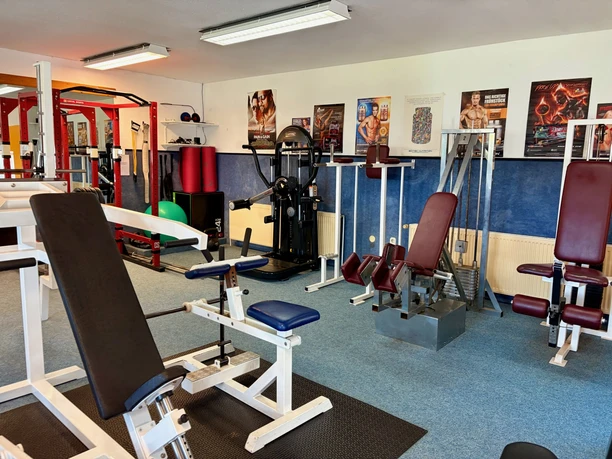 schwitzkasten-fitnessstudio.JPG