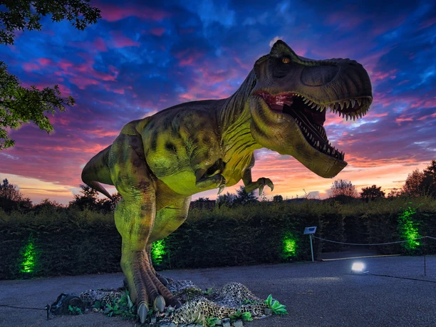 Illuminierter Dinosaurier