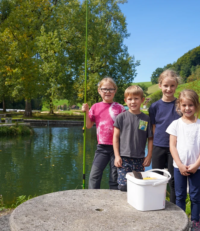 Fischerparadies Willisau-Fischerteam-2.jpg