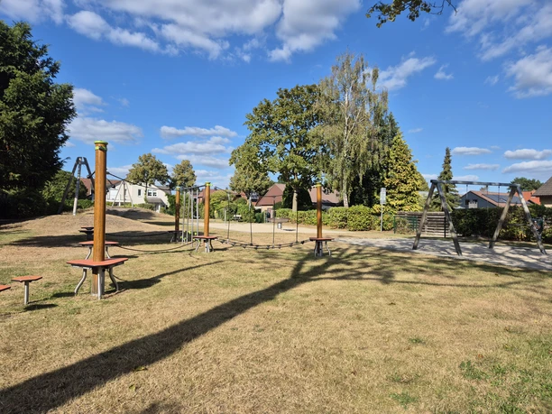 Spielplatz Allerstraße 5.jpg