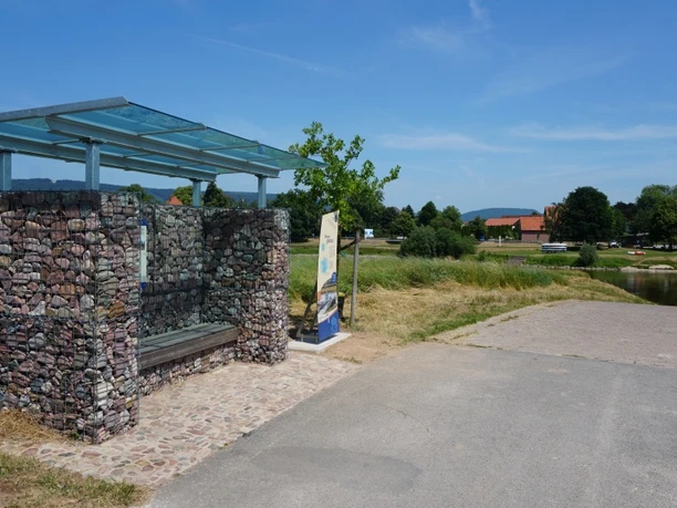 Fähre Großenwieden