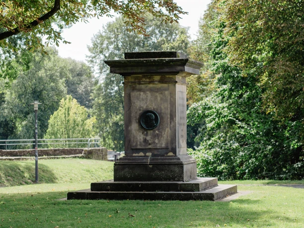 Reinerts Denkmal Reinerts Denkmal