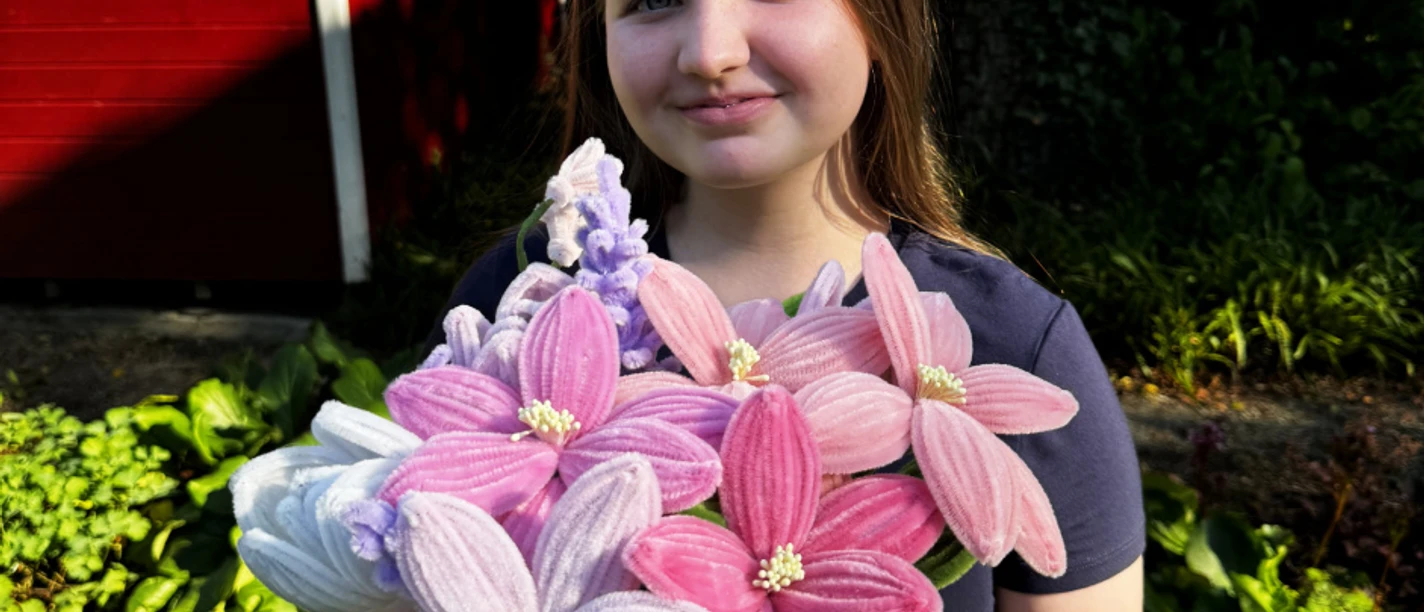 Bild zur Veranstaltung Workshop: Blumen aus Pfeifenreinigern basteln