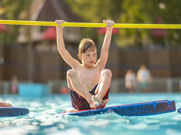 Freibad_Moodbild_2024_08_29_Schoening_NZ80563.jpg