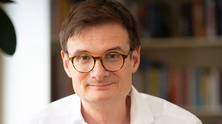 Porträtbild Alexander Kühn