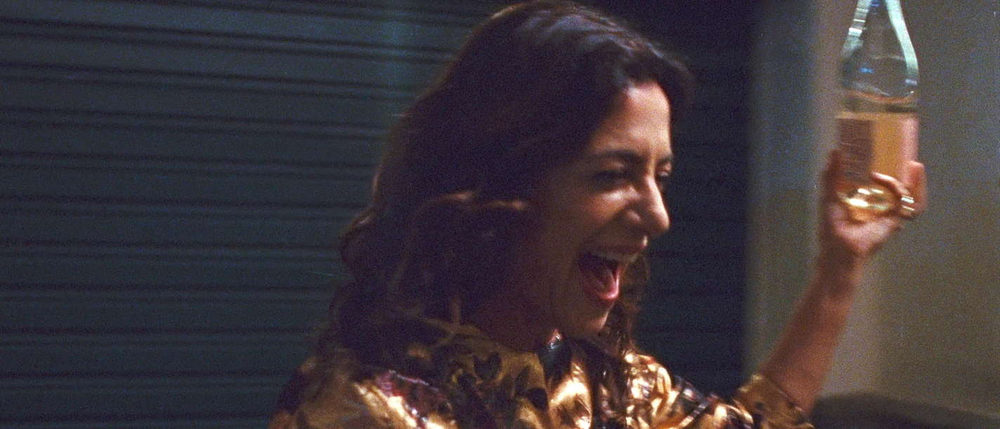 ISABEL_STILL_1.jpg