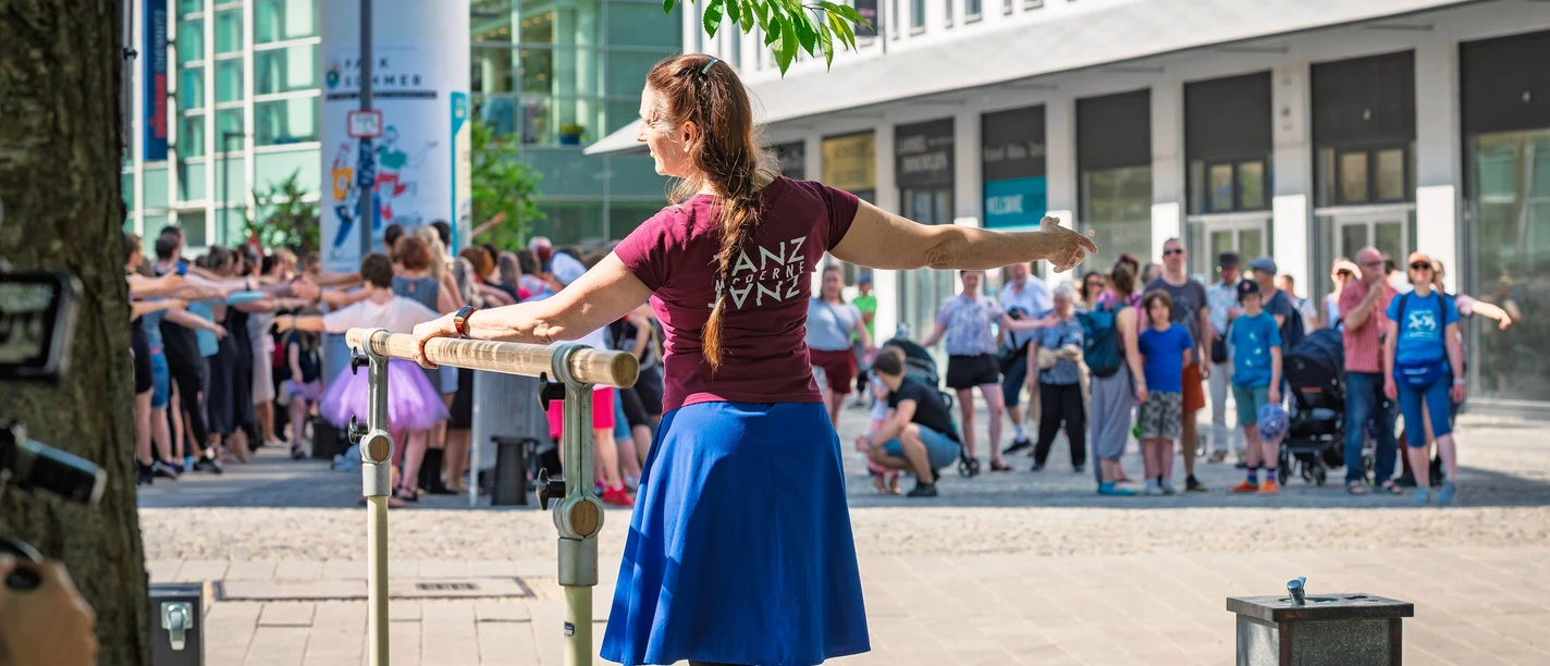 Ballettklasse der Welt_Chemnitz(C) Nasser Hashemi (26) Kopie.jpg
