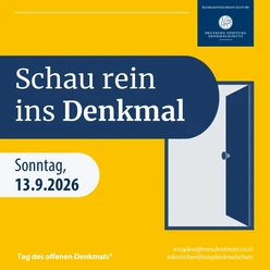 Gelb-blaues Plakat: „Schau rein ins Denkmal“, Tag des offenen Denkmals am 13.9.2026.