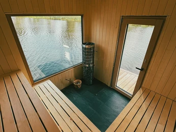 Ahoi Sauna_Innen(2).jpg