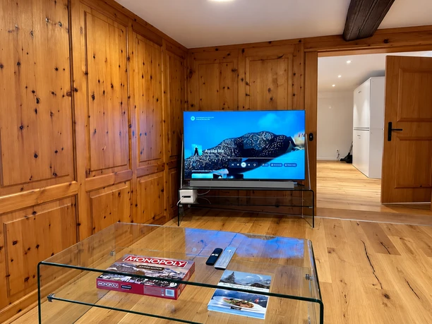TV