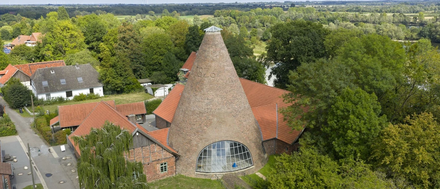Der Turm im Dorf.jpg