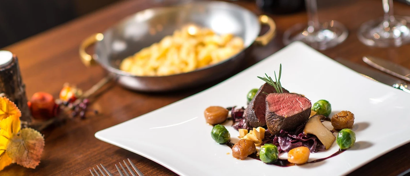 Hotel thorenberg restaurant food wild 4