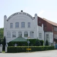 Steinheim, Möbelmuseum Historisches Gebäude der ehemaligen Möbelfabrik Jos. Günther in Steinheim mit klassischer Fassade.