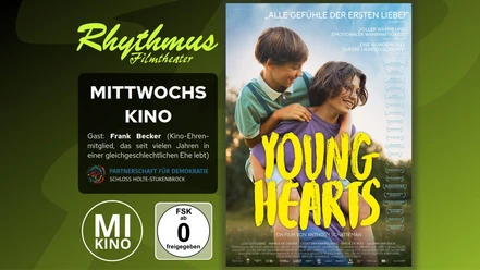 Filmplakat Young Hearts mit zwei Jugendlichen und Infos zum Mittwochskino im Rhythmus Filmtheater.
