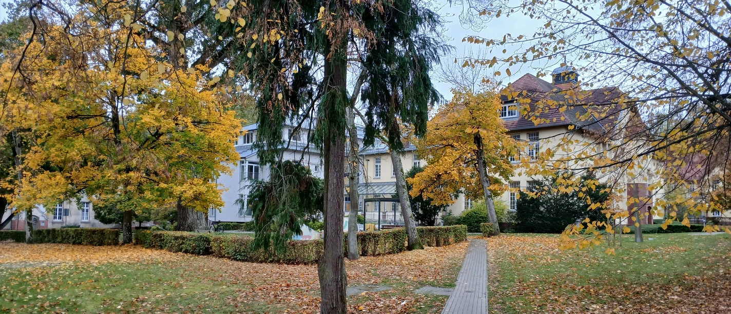 Krankenhaus West a