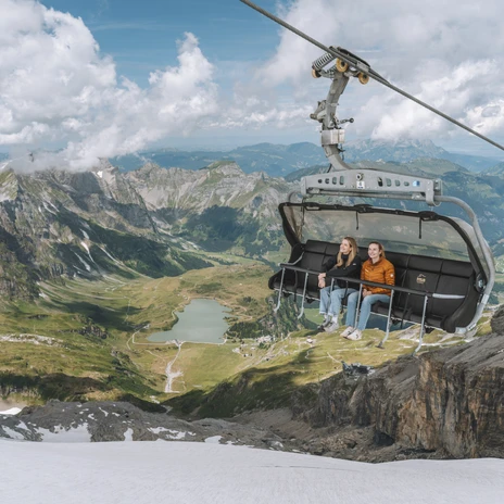 Berg-Hopping _ Bergerlebnis auf dem Titlis (2).jpg