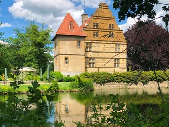 Wasserschloss Holtfeld, Borgholzhausen Wasserschloss Holtfeld in Borgholzhausen
