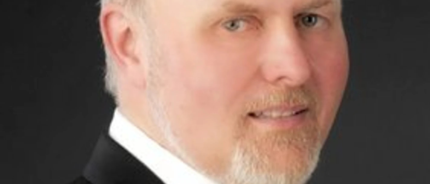 csm_Dr._Hubert_Grunow_Konzertsaenger_651c75013f.jpg