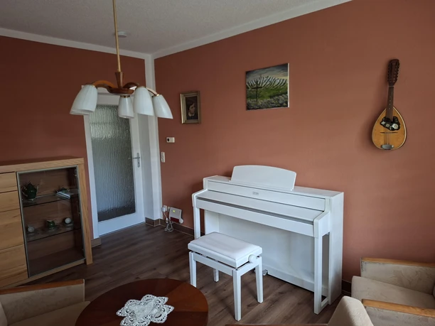 Wohnzimmer - mit Digitalpiano