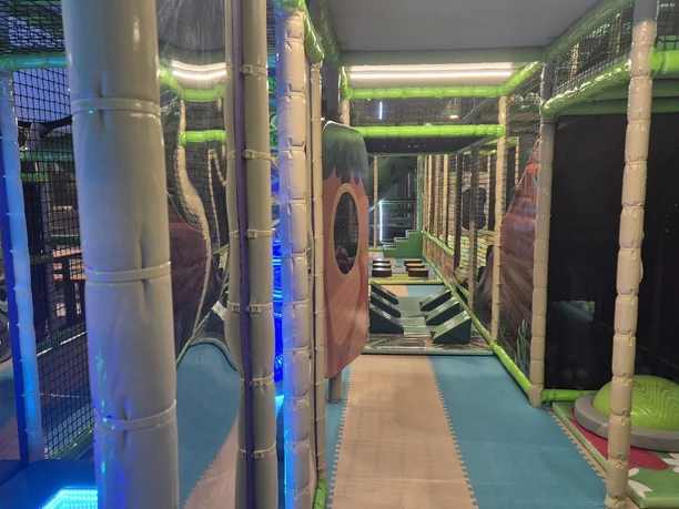 Jungle_Adventure_Funcenter_Peine_08.jpg Jungle_Adventure_Funcenter_Peine_08.jpg
