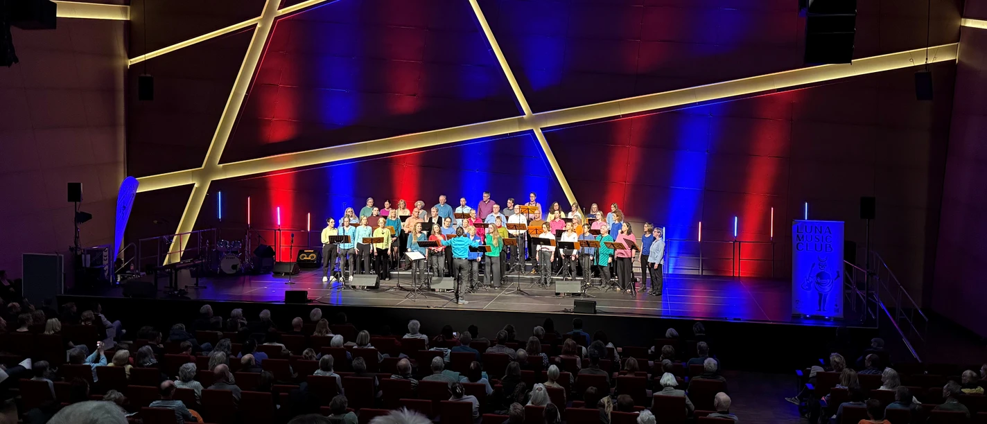 MioMeinChor_LunaMusicClub_(c)Hansestadt Lüneburg (4).JPG MioMeinChor_LunaMusicClub_(c)Hansestadt Lüneburg (4).JPG