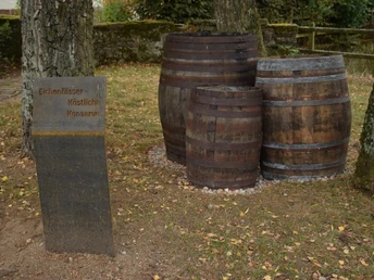 Station: Eichenfässer