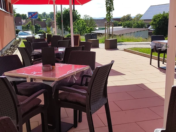 Ausblick von der Terrasse Zu sehen ist der Ausblick von der Terrasse der alten Geismarer Stuben in Frankenberg (Eder) OT Geismar.