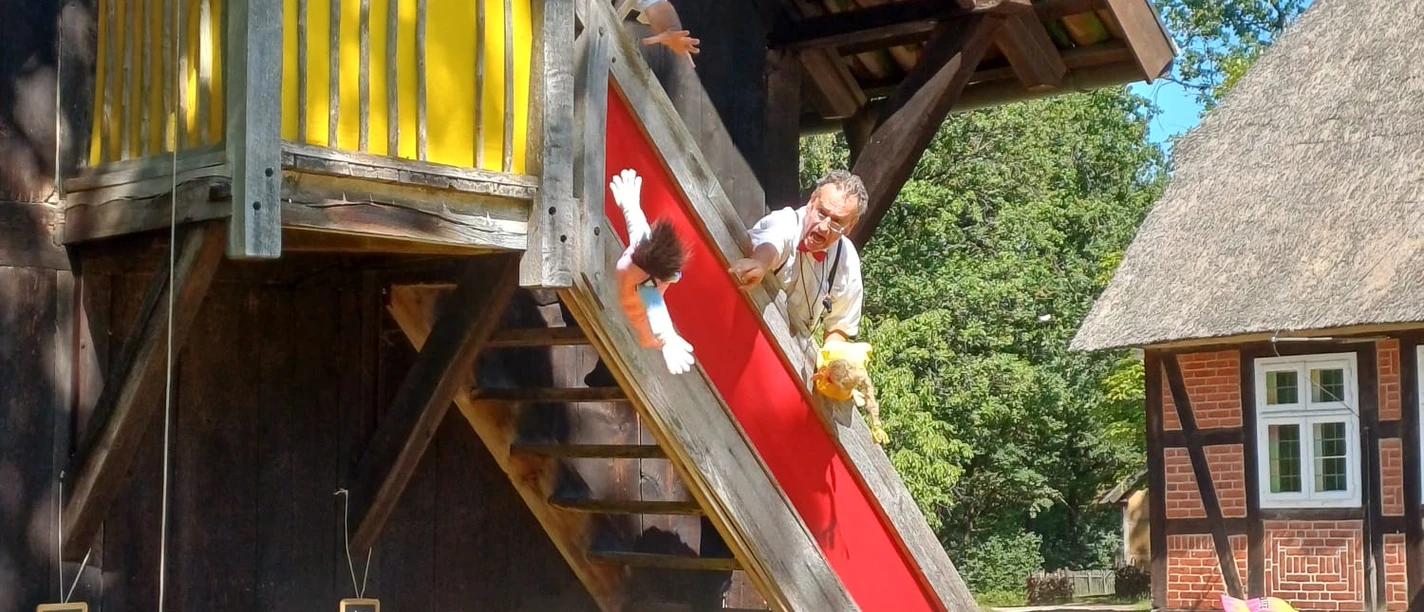 Punch & Judy Show im Museumsdorf -c- Museumsdorf Hösseringen.jpg