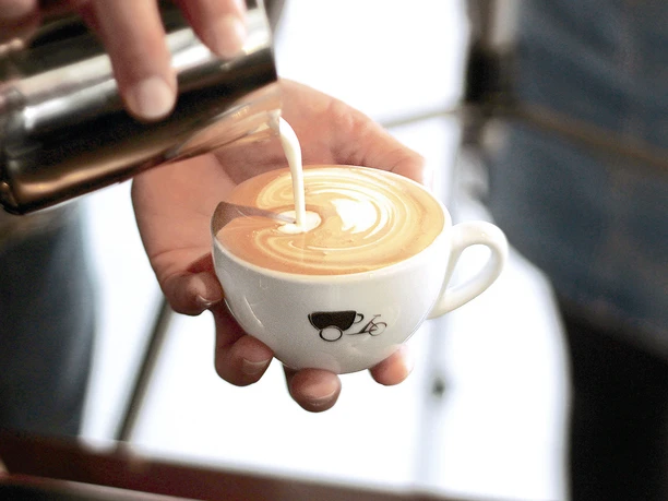 Judith's Kaffeewerk_Kaffee zubereiten.jpg Judith's Kaffeewerk_Kaffee zubereiten.jpg
