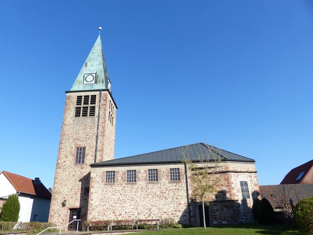 Ev. Kirche Gombeth