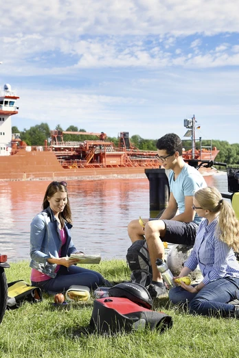 Traumschiffroute, Brunsbüttel