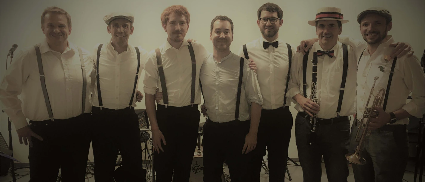 2024.11.30 Ensemble zur kleinen Konditorei_small.jpg 2024.11.30 Ensemble zur kleinen Konditorei_small.jpg