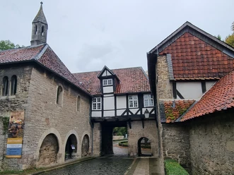 Pforte und Frauenkapelle KK.jpg