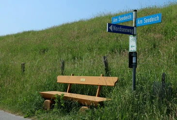 Wurten- und Kirchentour