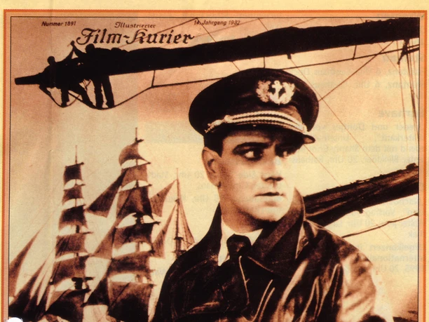 Historisches Filmplakat mit Harry Piel als Seemann vor Segelschiff und Hafenkran.