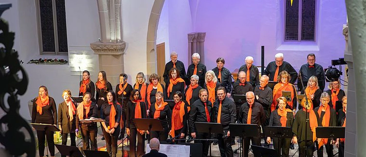 selected_csm_cropmiddle_Gospelchor_Stapelage_320bd9b2ed_01.jpg selected_csm_cropmiddle_Gospelchor_Stapelage_320bd9b2ed_01.jpg