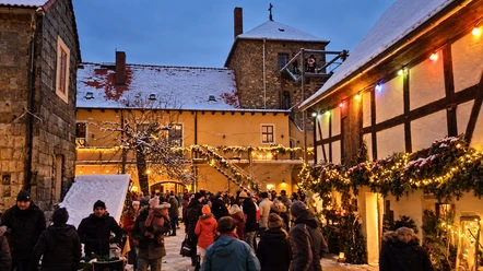 Advent in den Höfen Belgern Blick auf den Klosterhof zum Advent in den Höfen Belgern
