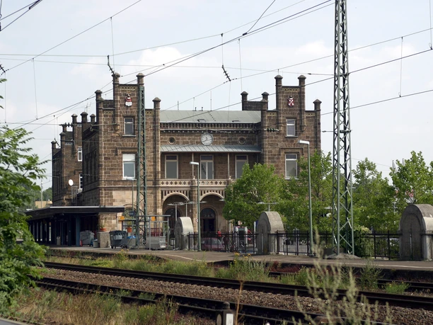 Minden - Hauptbahnhof Das Bild zeigt den Mindener Bahnhof.