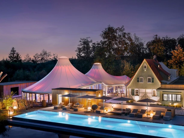 Naturresort & Spa Schindelbruch in Stolberg – Kokon en buitenzwembad Naturresort & Spa Schindelbruch in Stolberg – Kokon en buitenzwembad