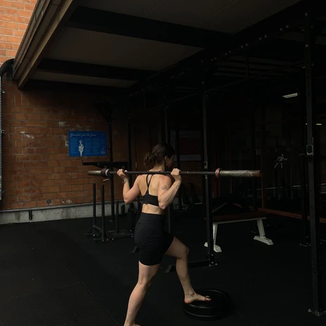 Krafttraining.jpeg Krafttraining.jpeg