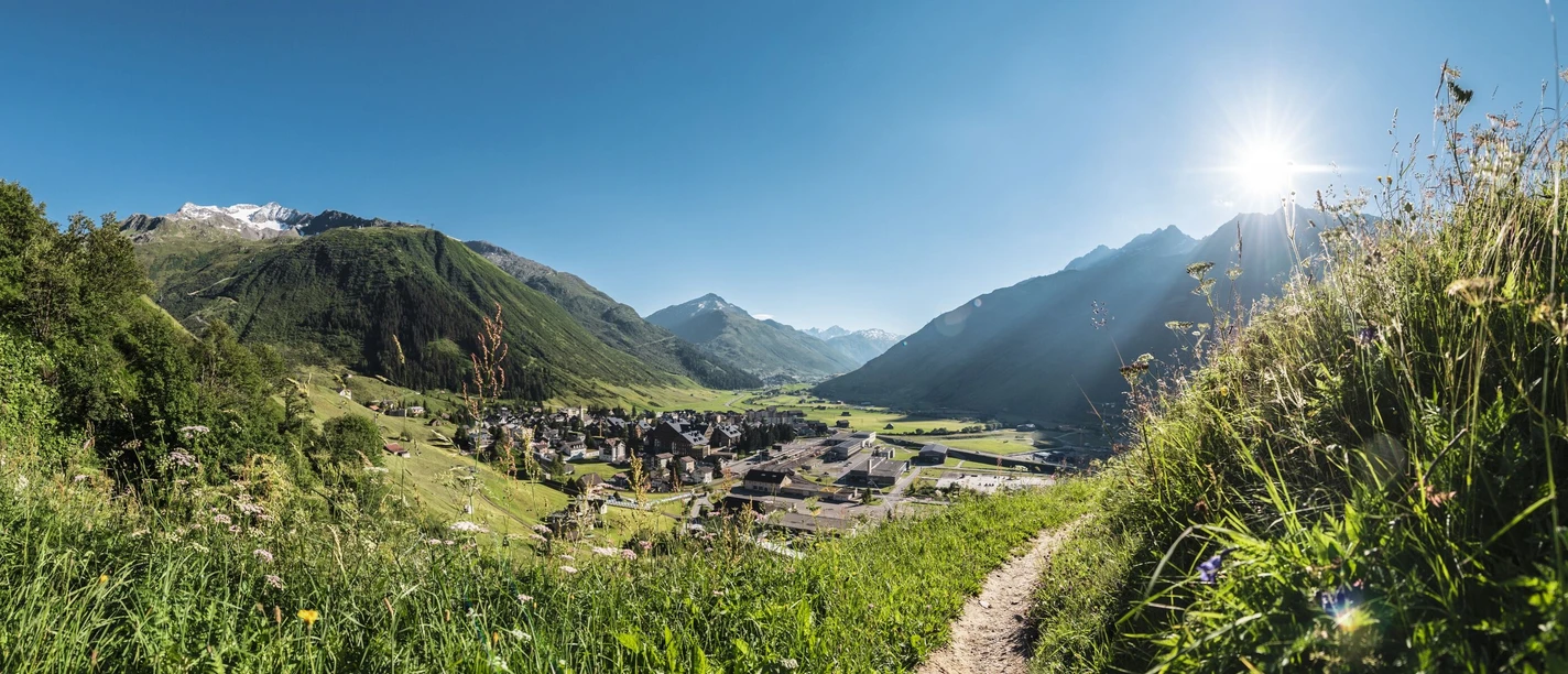Andermatt.jpg Andermatt.jpg