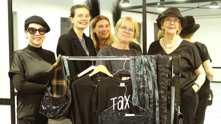 event10419.jpg Bild zur Veranstaltung "Schwarzmarkt" - Secondhand-Markt für Frauen und FLINTA